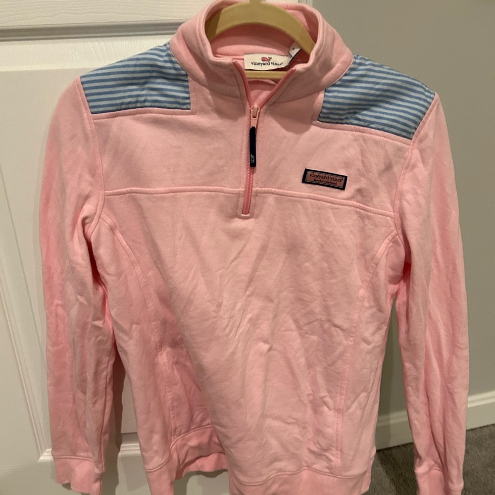 Vineyard Vines sweatshirt